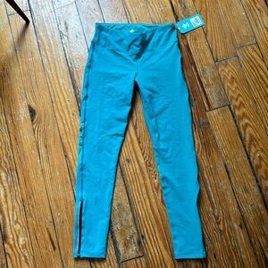 Rabbit running tights